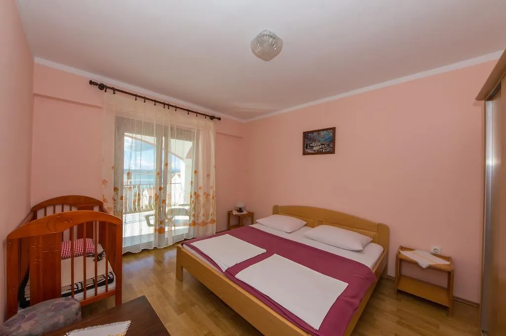 Apartments Stefka Dramalj