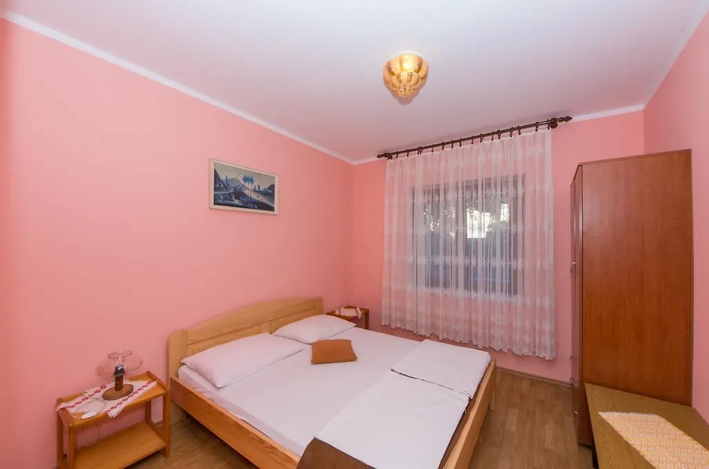 Apartments Stefka Dramalj